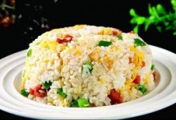 爆料牛肉炒饭怎么做视频,一招解锁美味秘诀