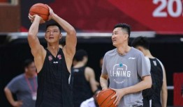 最新爆料易建联,揭秘篮球巨星背后的故事与挑战