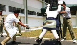 古代鞭刑视频在线观看