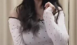 直播爆料妮娃事件视频,妮娃事件视频引发热议，真相究竟如何？